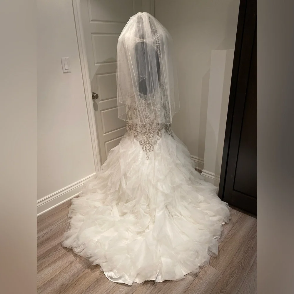 NEW Wedding Dress with Mermaid cut size 12-14 - Picture 8 of 10